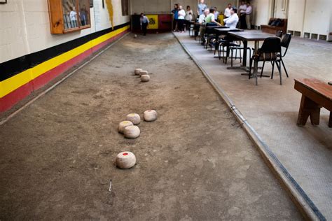 feather bowling